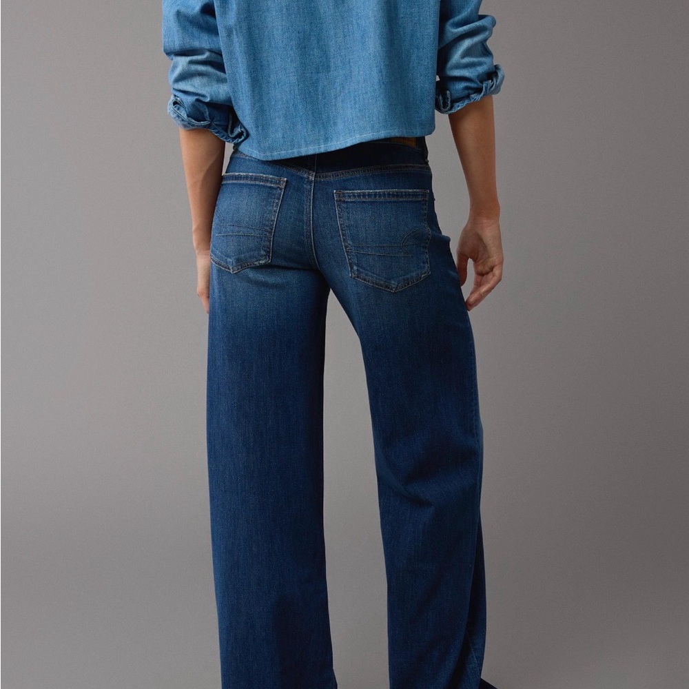 American Eagle low rise baggy jeans - Picture 3 of 7
